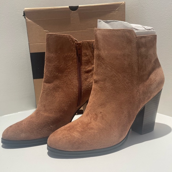 Brown Suede Ankle Boots - Picture 1 of 5
